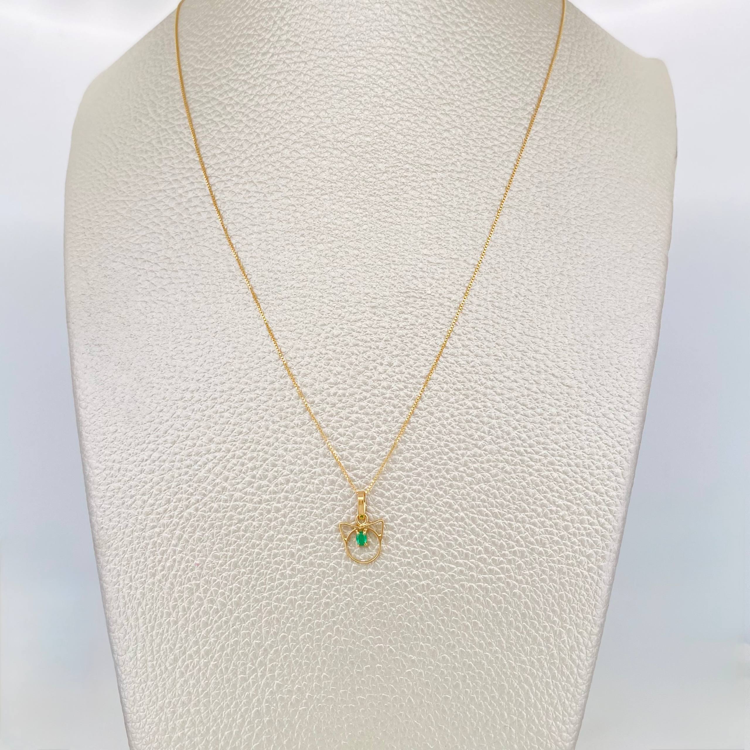 Set Cadena Veneciana + Dije Gatito esmeralda 0.5 pts / 1.25g / 15 3/4 in Oro Amarillo 18K