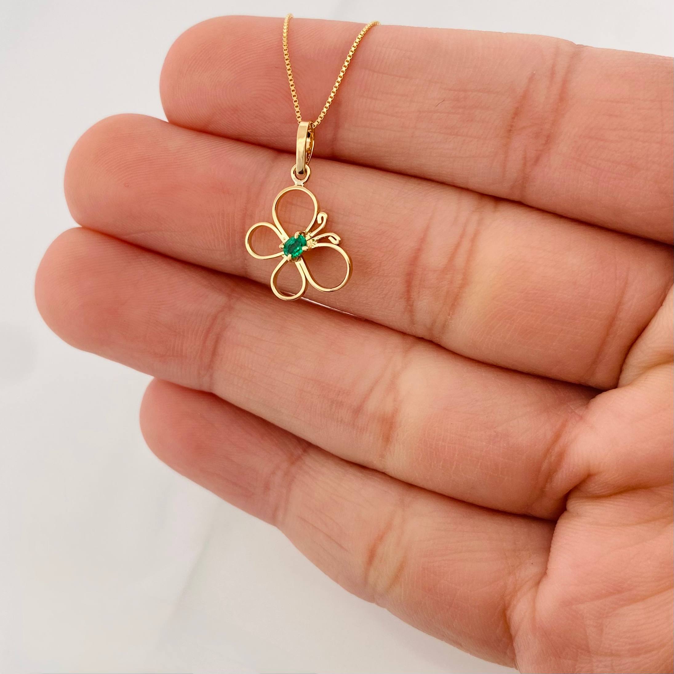 Venetian Chain + Emerald Butterfly Pendant 0.3 pts / 1.55g / 15 3/4 in 18K Yellow Gold