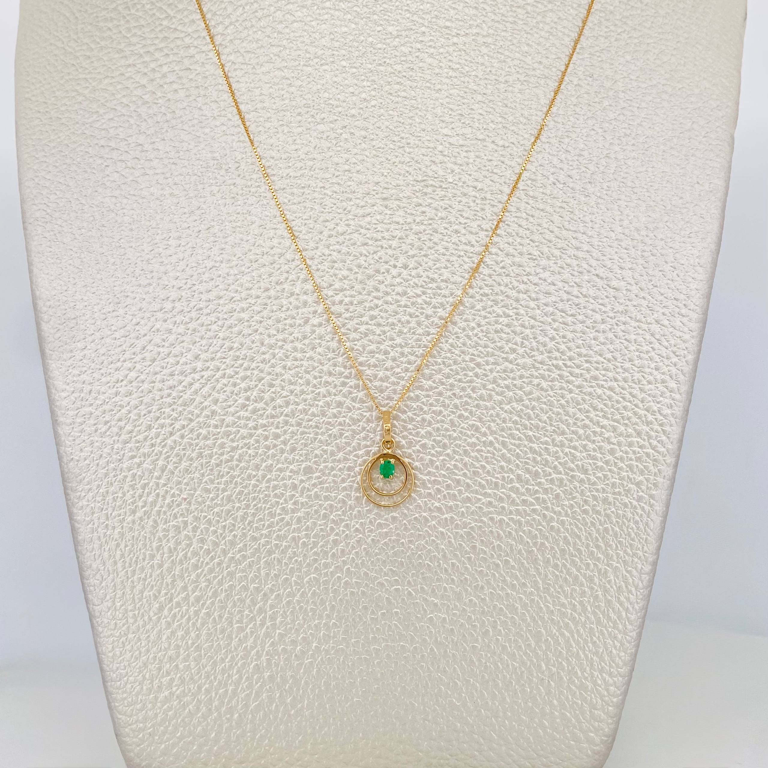Set Venetian Chain + Circular Pendant emerald 0.6 pts / 1.25g / 15 3/4 in 18K Yellow Gold