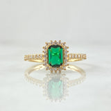Anillo Solitario Halo Rectangular 2.5gr / T7 1/4 / Circones Blancos Verde Oro Amarillo 18K