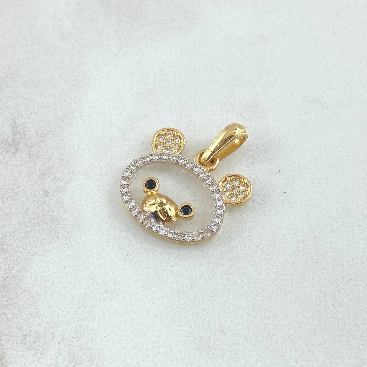 Pendant Teddy Bear Silhouette 1.6gr / 2cm / White and Black Zircons 18K Yellow Gold