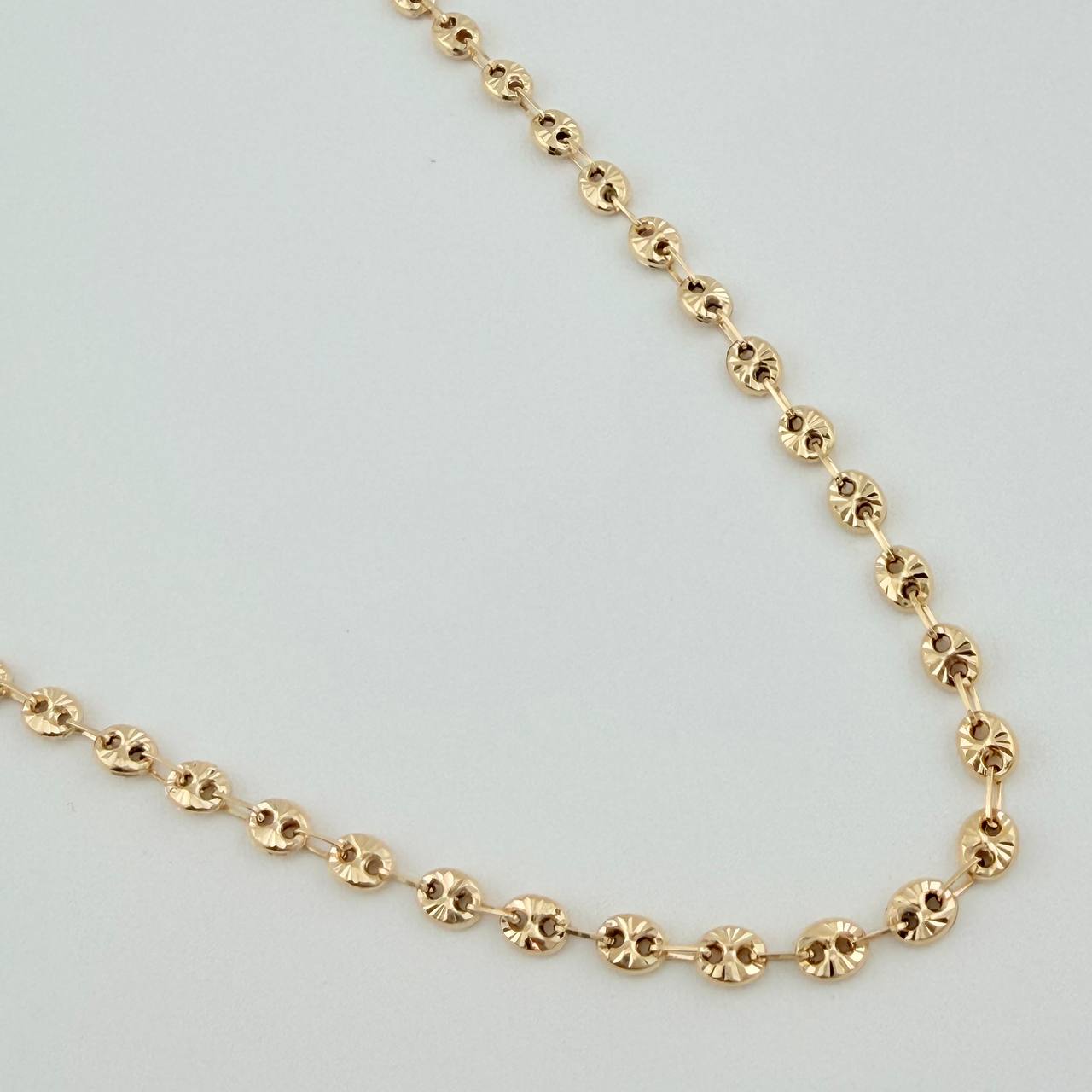 Cadena GC 10.6gr / 24 1/2 in / 4.1mm Oro Amarillo 18K $