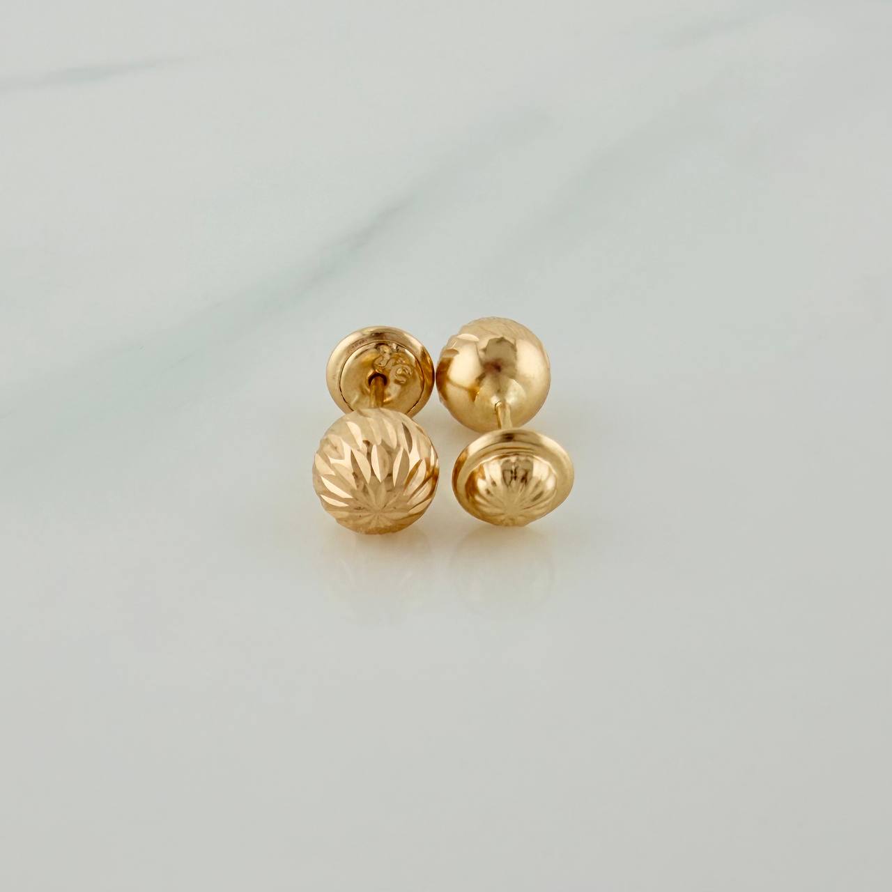 Topos Bola Diamantados 0.75 g / in / 6 mm Oro Amarillo 18K