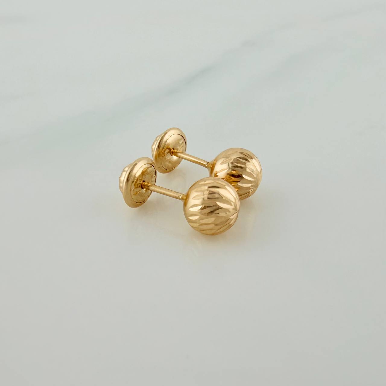 Topos Bola Diamantados 0.75 g / in / 6 mm Oro Amarillo 18K