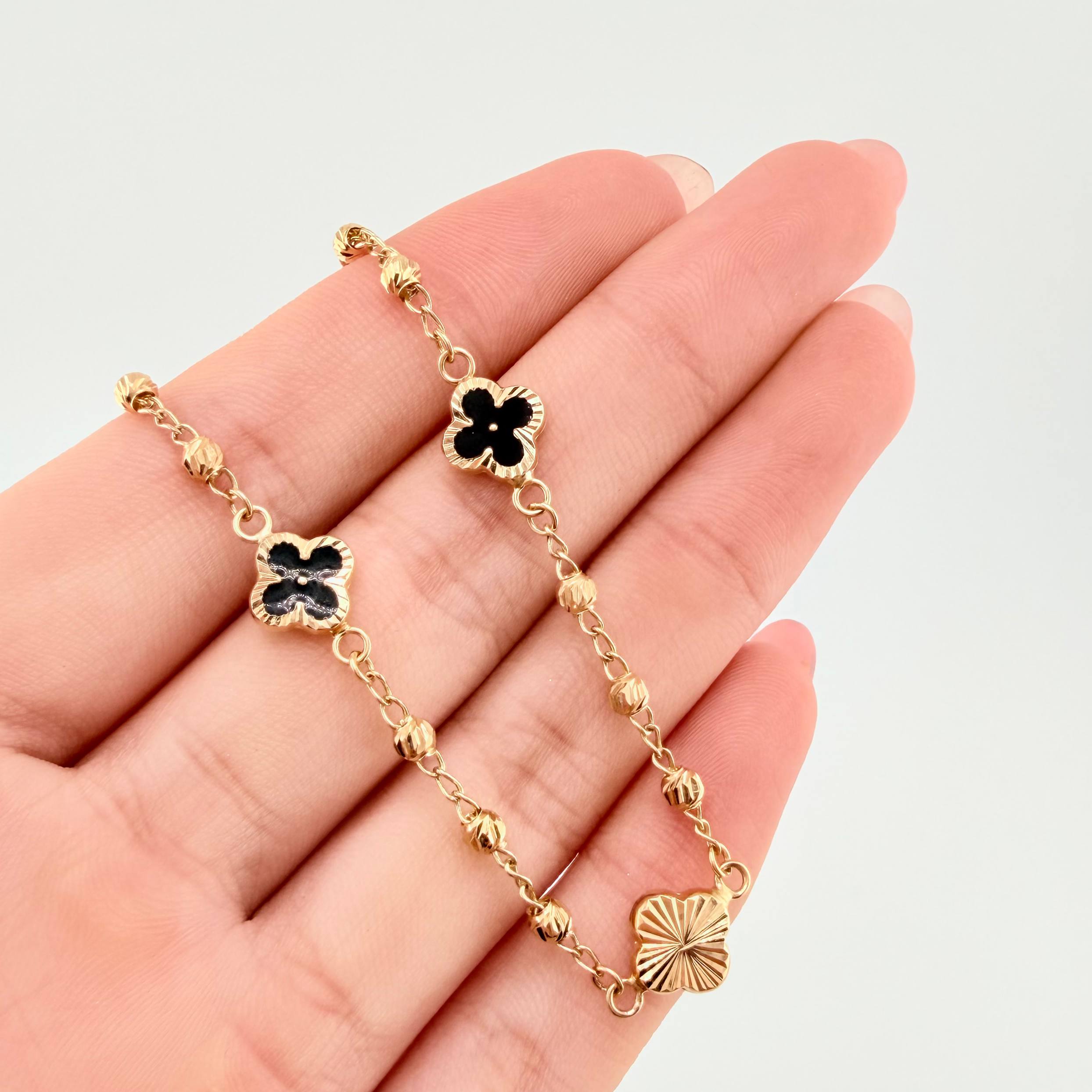 Pulso Militar Treboles Flores Negras-Diamantadas 3.5gr / 7 1/2 in / 8.2mm Oro Amarillo Nac.Esp. 18K *