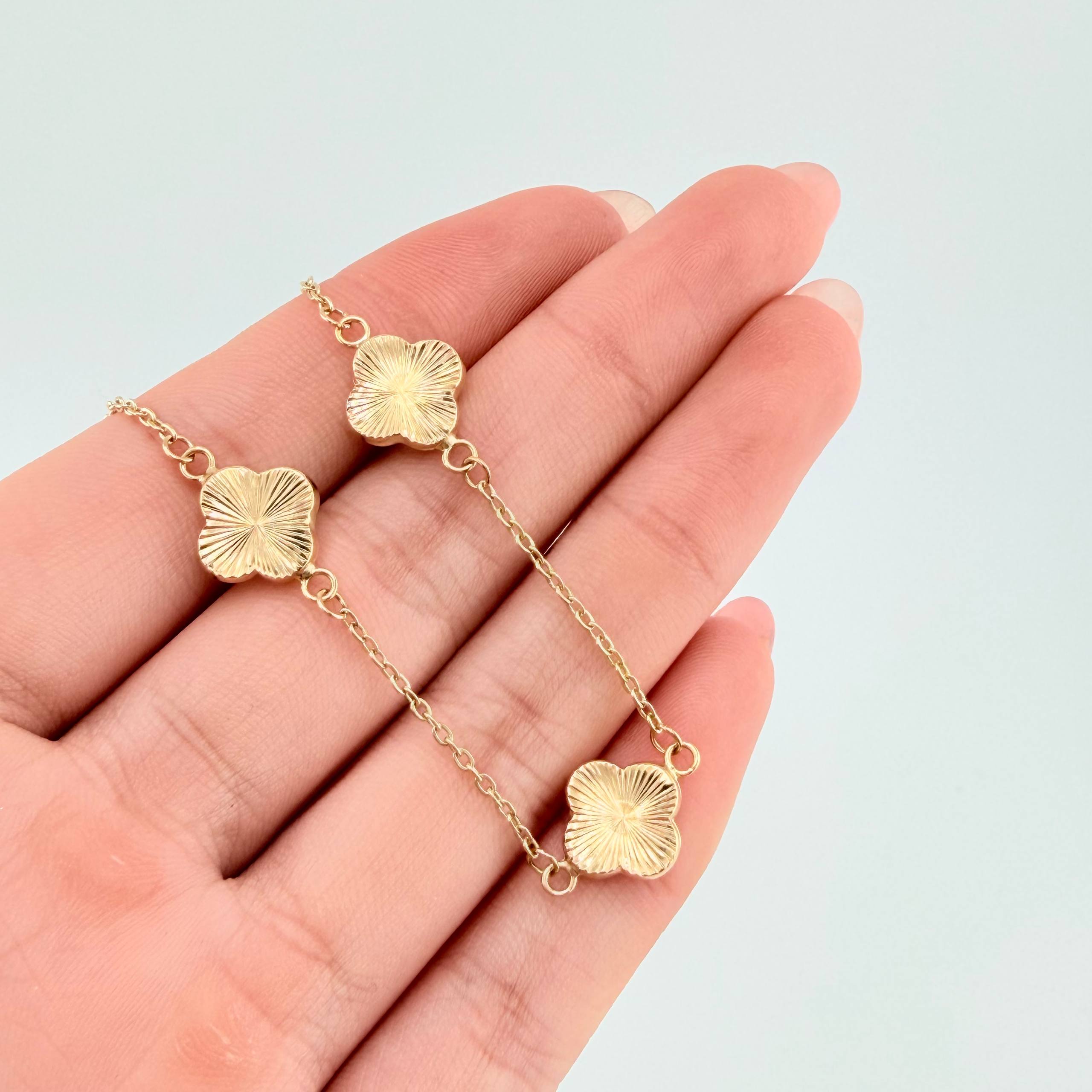 Pulso Trebol Aro Seguido Diamantado 3gr / 7 1/4 in / 10mm Oro Amarillo Nac.Esp. 18K ©