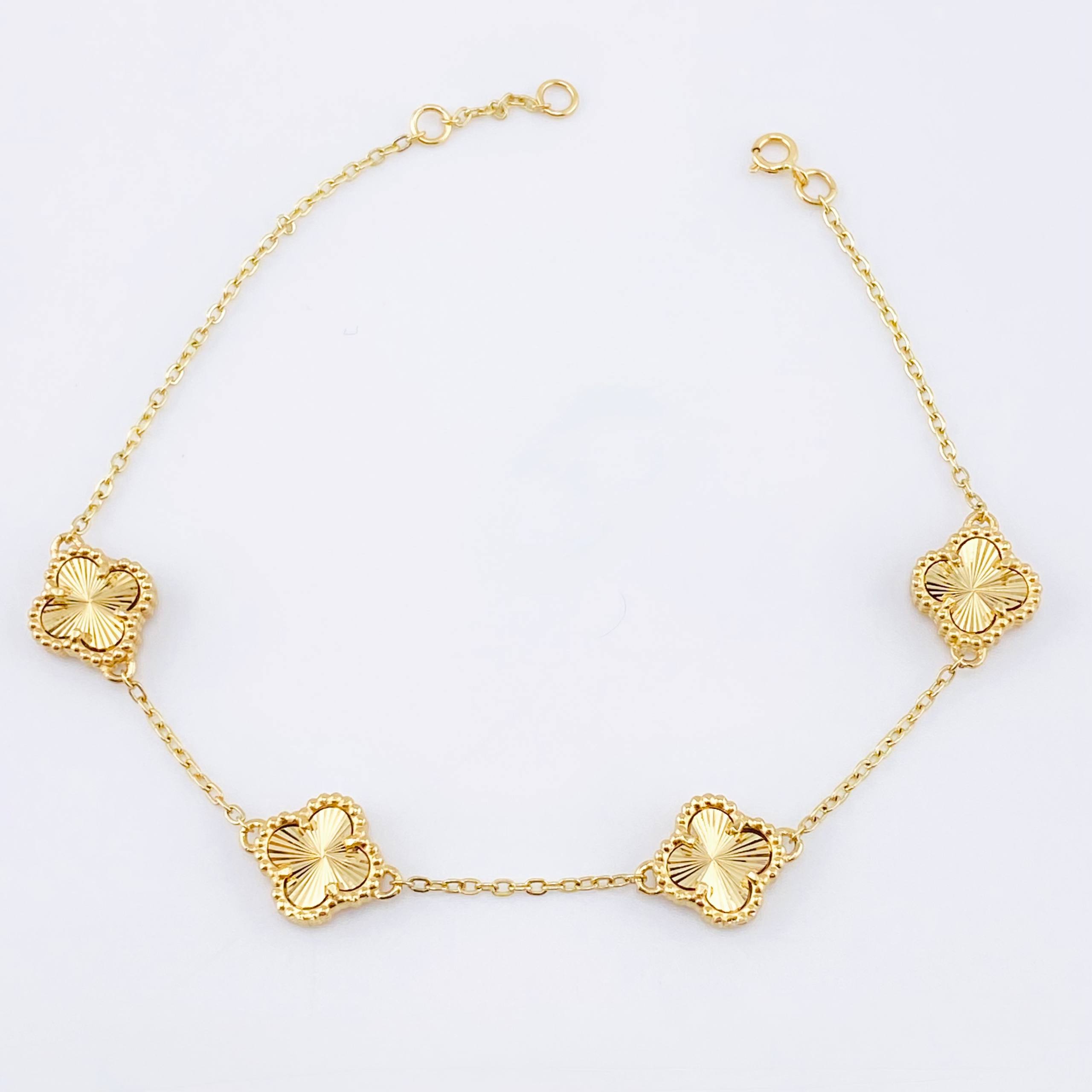 Pulso Aro seguido Trebol Diamantado 5.85gr / 7 3/4 in / 10mm Oro Amarillo Nac.Esp. 18K