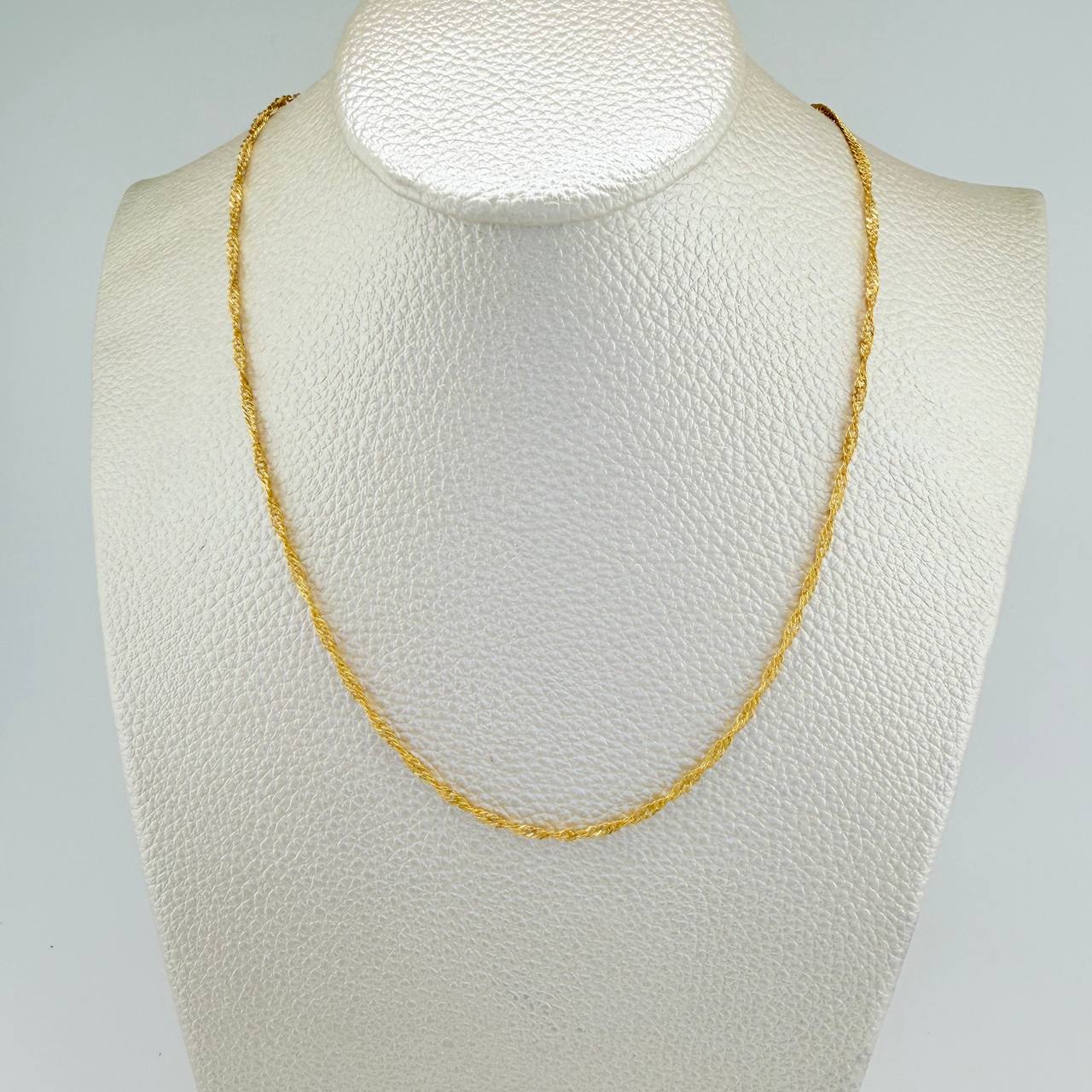Singapore Chain 1.4gr / 19 3/4 in / 1.2mm Yellow Gold +3 18K %