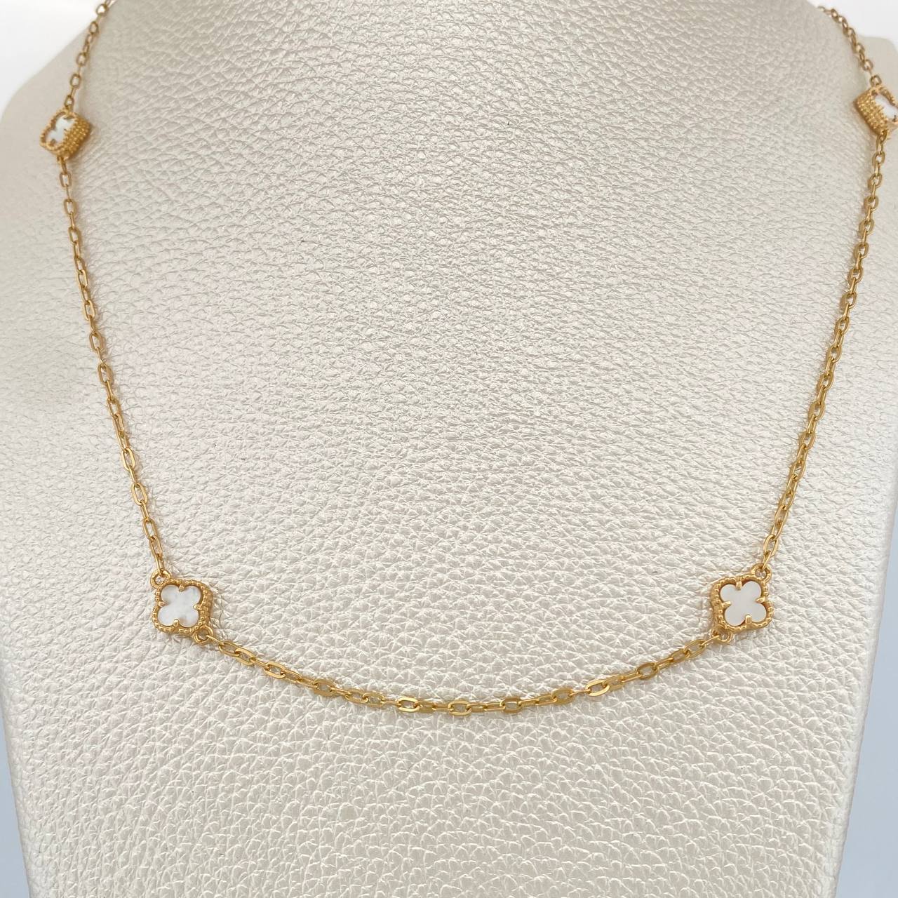 Cadena Aro Seguido Trebol 6.75gr / Oro Amarillo 18K &