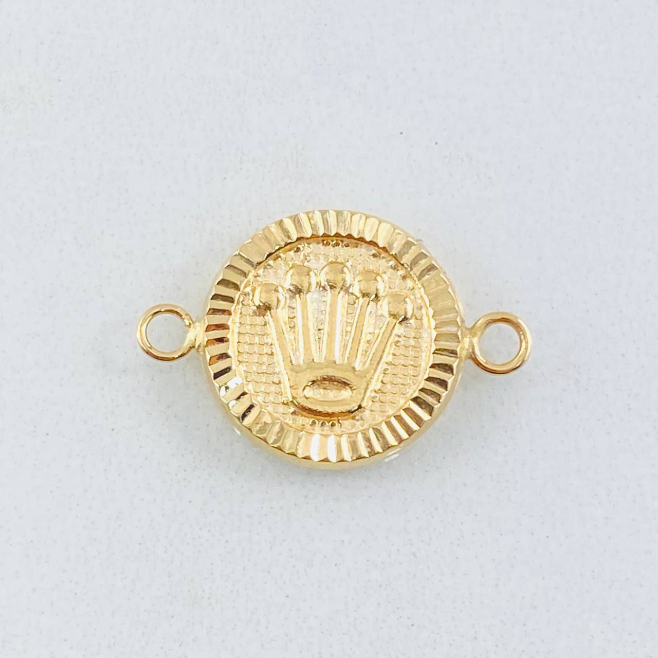 Charm Crown Circle 1.05gr / 3/4 in / 18K Gold