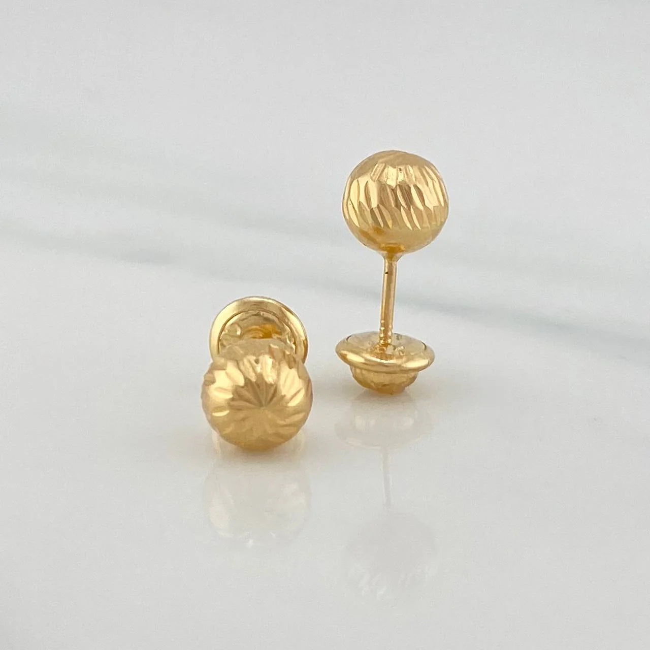Topos Bola Diamantada 0.95 g / in / 7 mm Oro Amarillo 18K