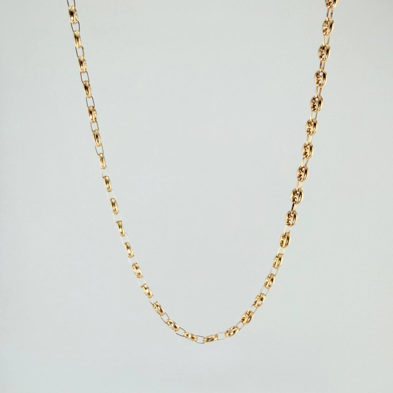 Cadena GC 9.4gr / 24 1/2 in / 4mm Oro Amarillo 18K $