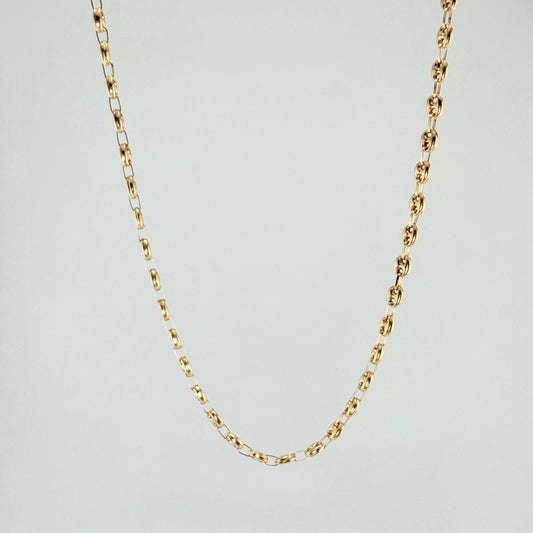 Cadena GC 9.4gr / 24 1/2 in / 4mm Oro Amarillo 18K $