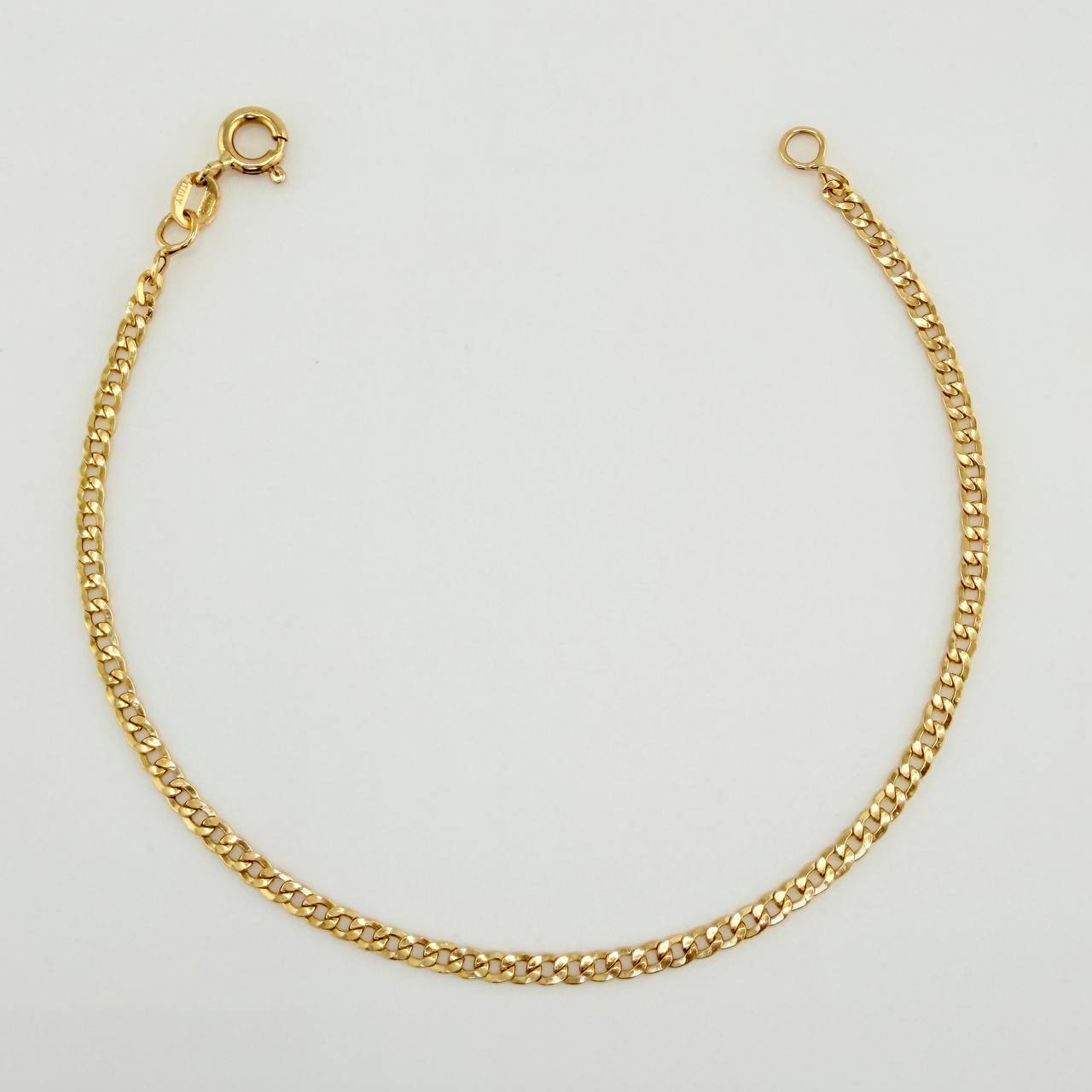 Pulso Cubana 1.55gr / 7 1/2 in / 2.33mm Oro Amarillo +1 18K $