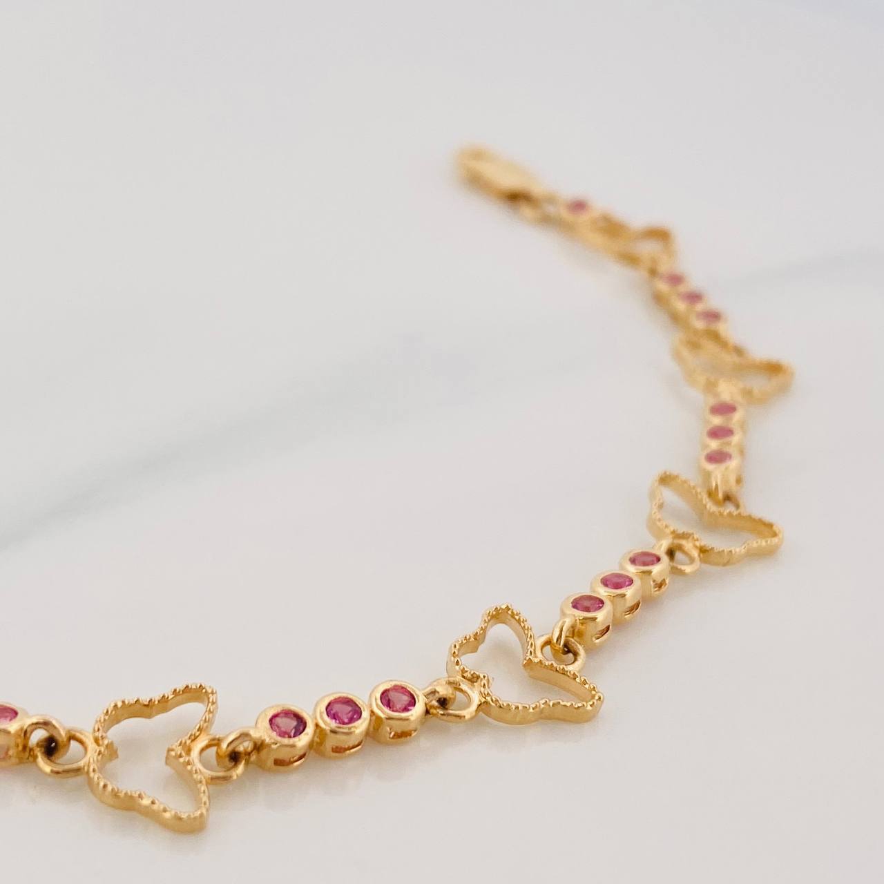 Pulso Mariposas 6g / 7 1/2 in / 2.6mm Oro Amarillo 18K