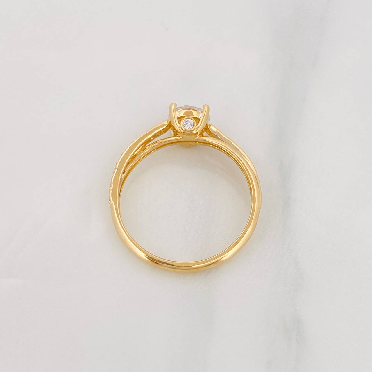 Solitaire Ring Moissanite 91 Cts 2.7g / T8 Yellow Gold 18K
