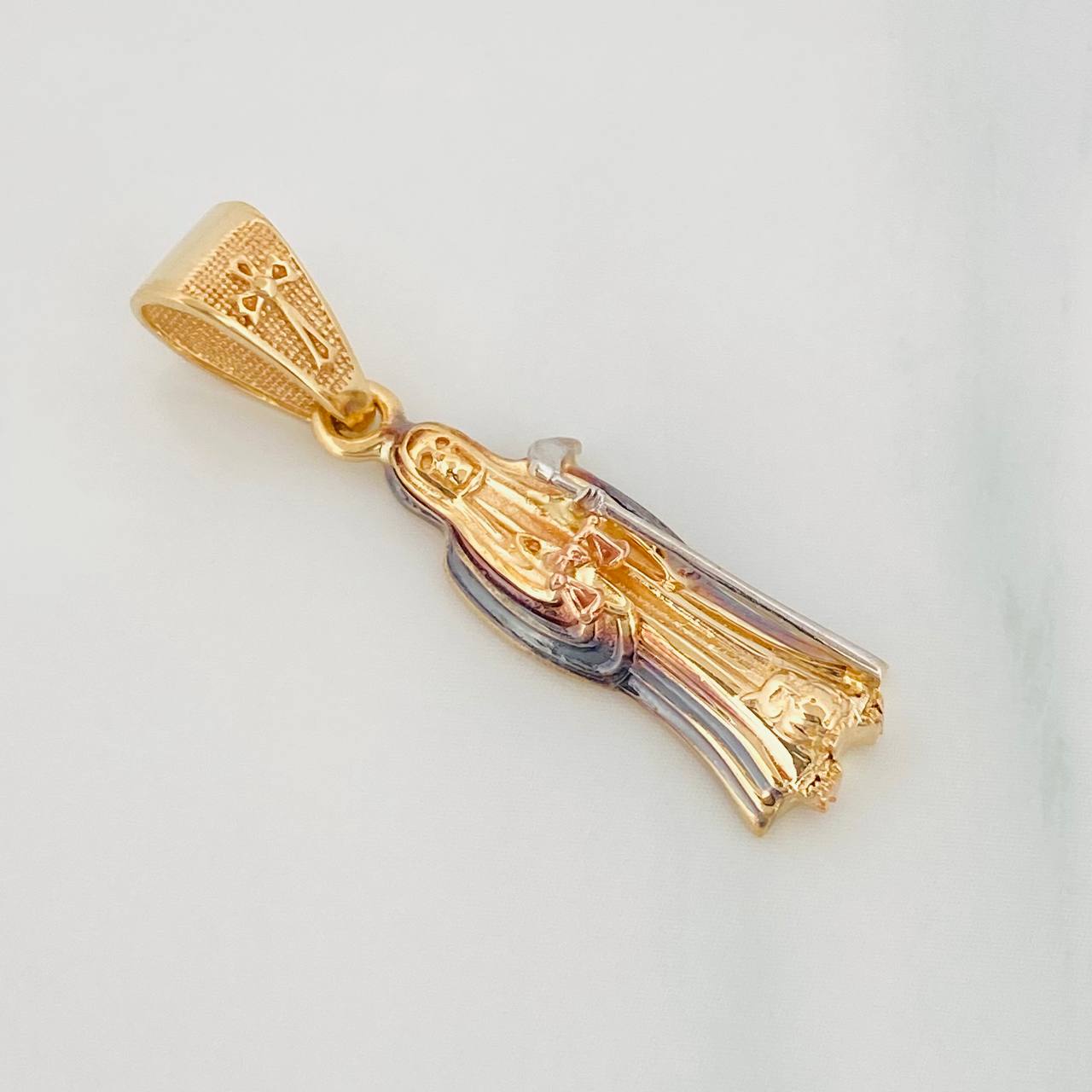 Dije Santa Muerte 2.65g / 1 1/4 in Tres Oros 18K