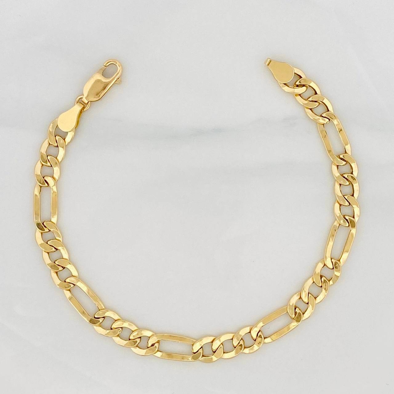 Figaro Bracelet 4.75g / 8 1/4 in / 5.91mm Yellow Gold 18K