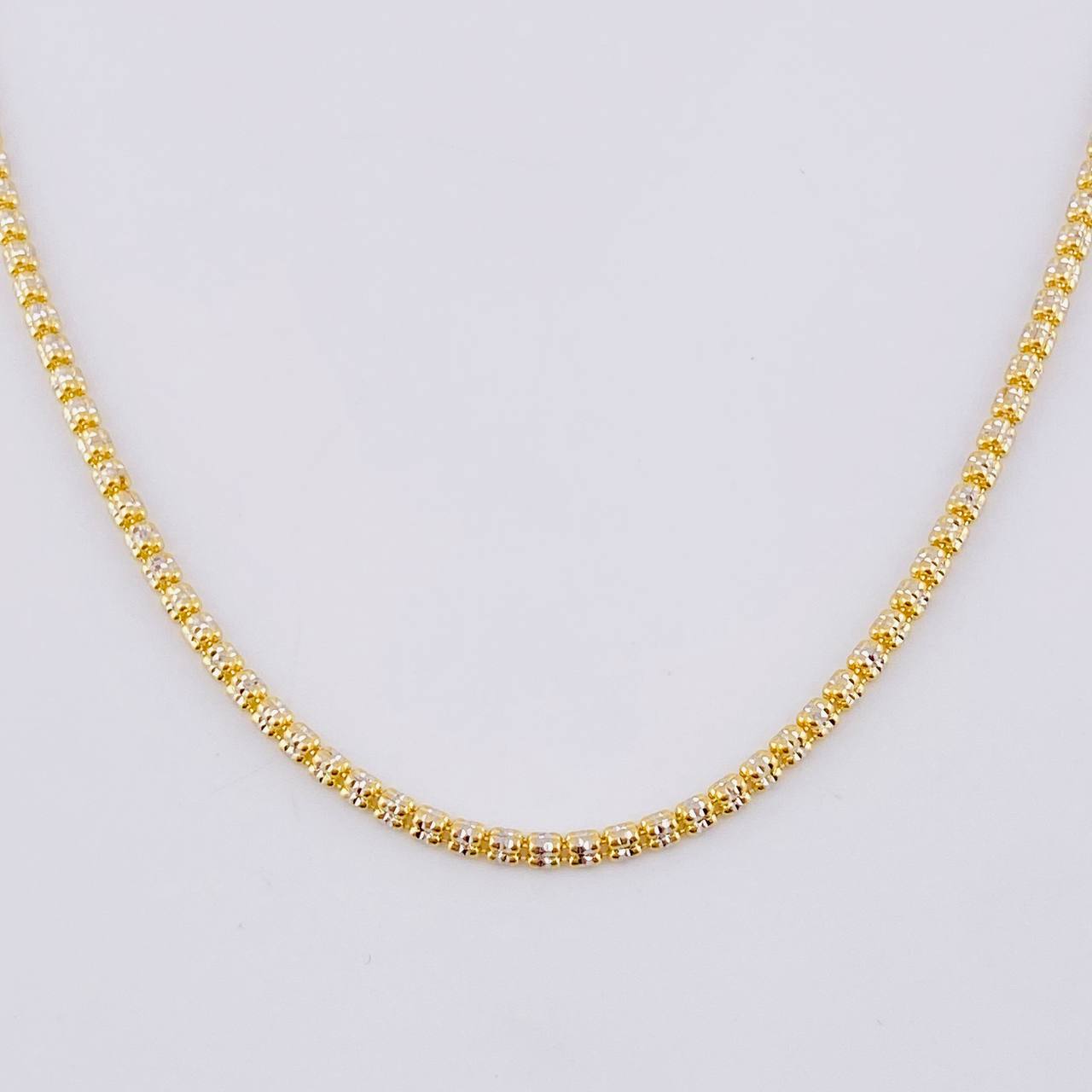 Cadena Ice 14.1 g / 27 3/4 in / 2.4 mm Dos Oros Amarillo Blanco 18K