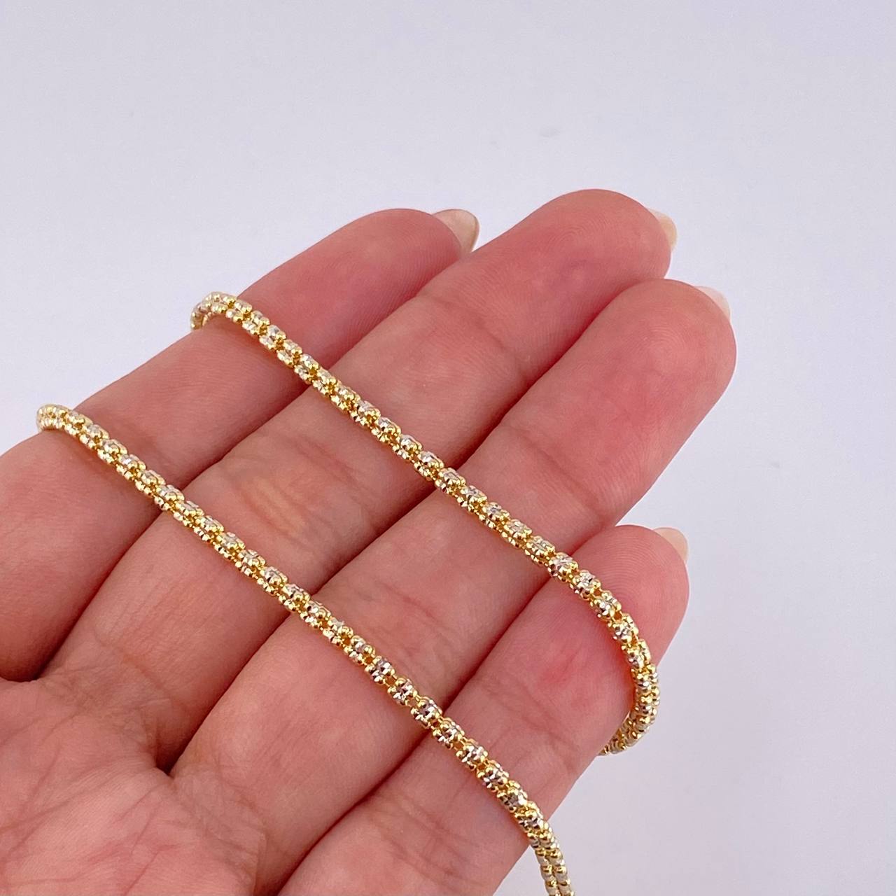 Cadena Ice 14.1 g / 27 3/4 in / 2.4 mm Dos Oros Amarillo Blanco 18K