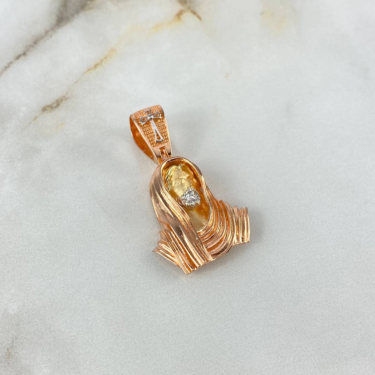 Dije Jesús 10.3gr / 4cm / Tres Oros ©