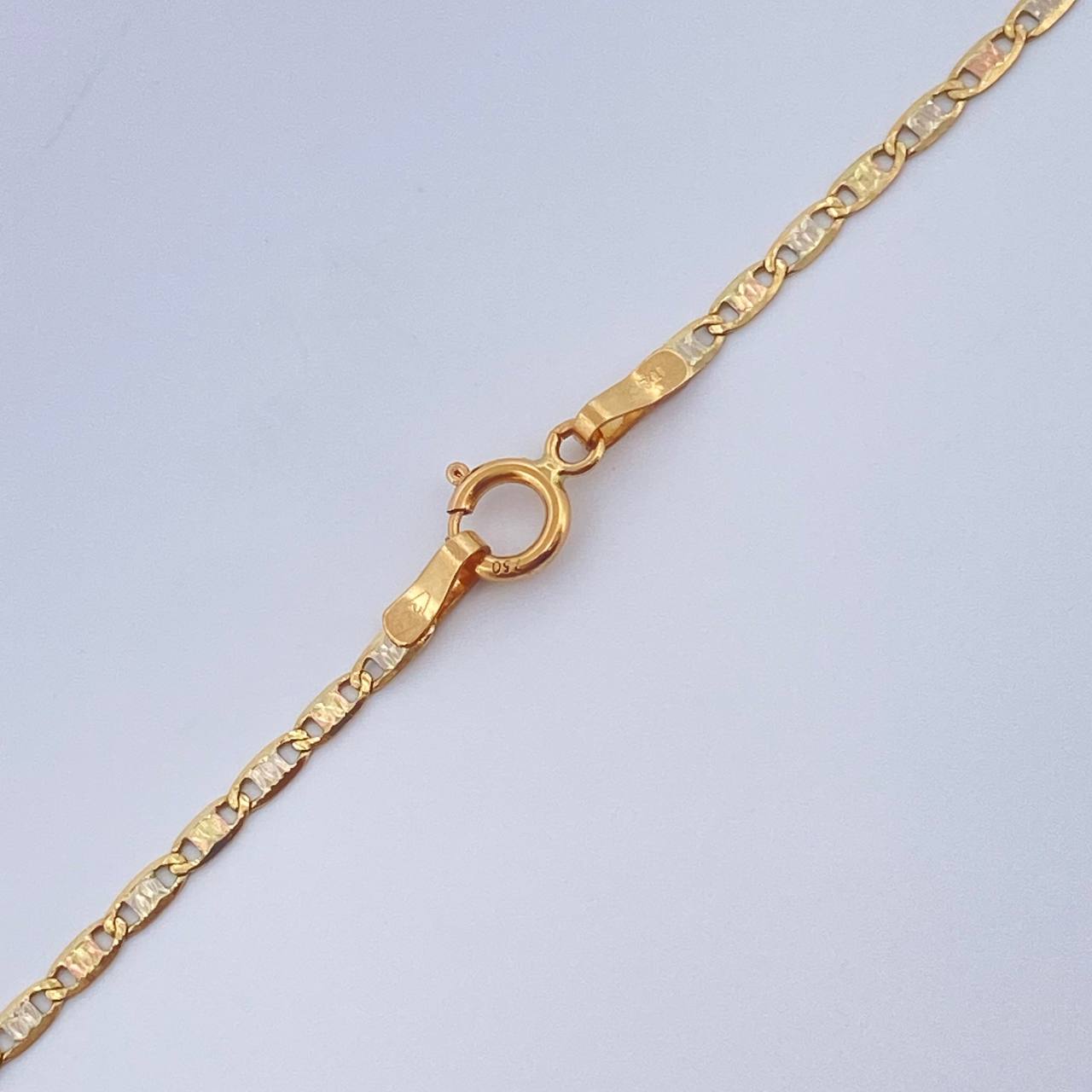 Cadena Escarela Plana 2.45gr / 23 3/4 in / Tres Oros +3 18K $