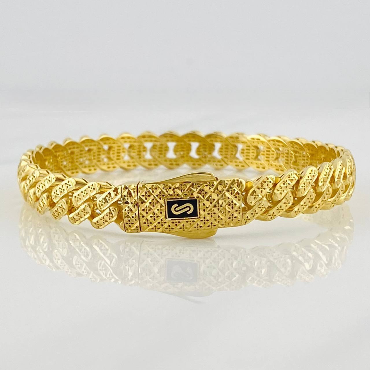 Pulso Cubano Infinito Diamantado 14.15g / 7 1/2 in / 8.17mm Oro Amarillo 18K