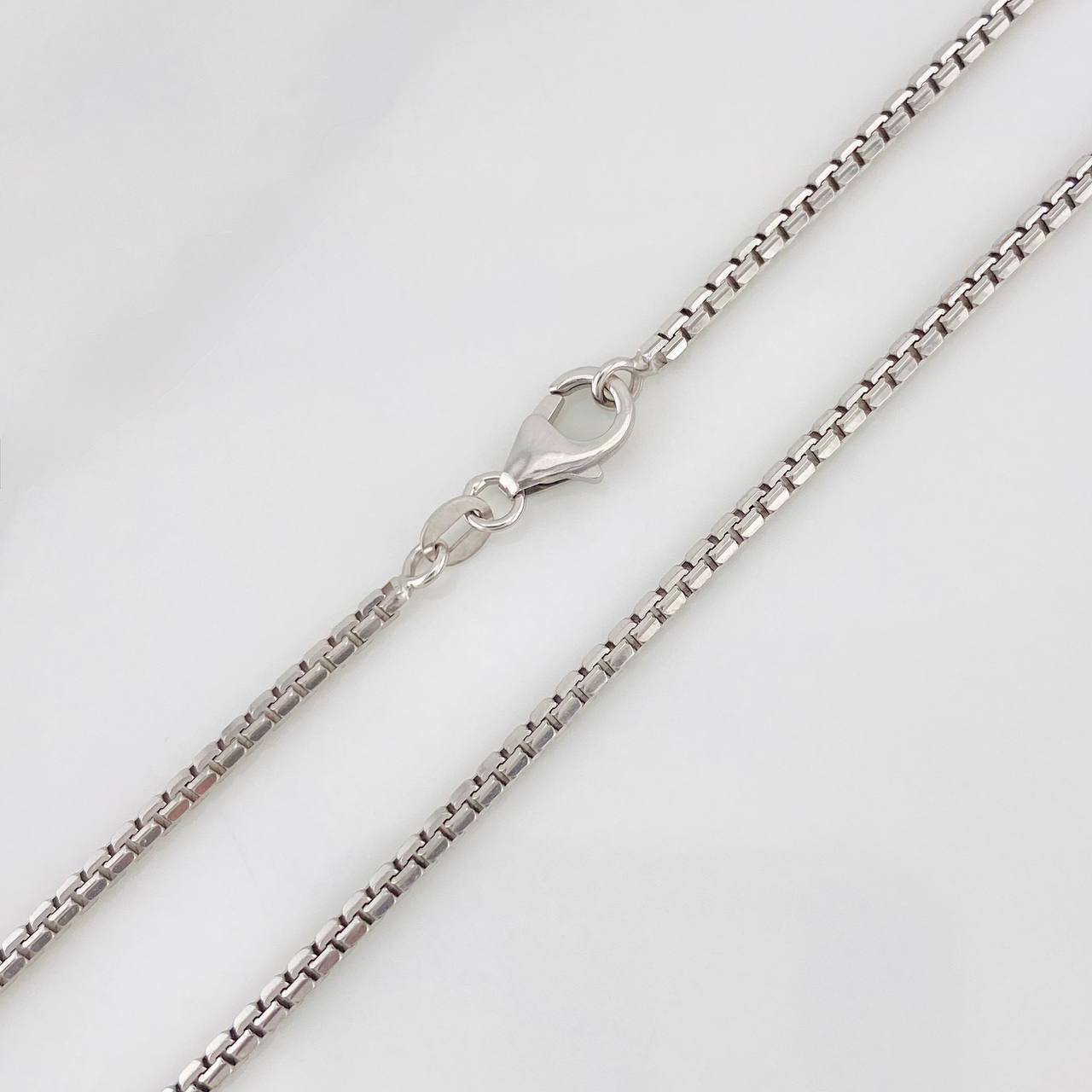 Cadena Veneciana 17.75g / 24 in / 1.98mm Oro Blanco 18K