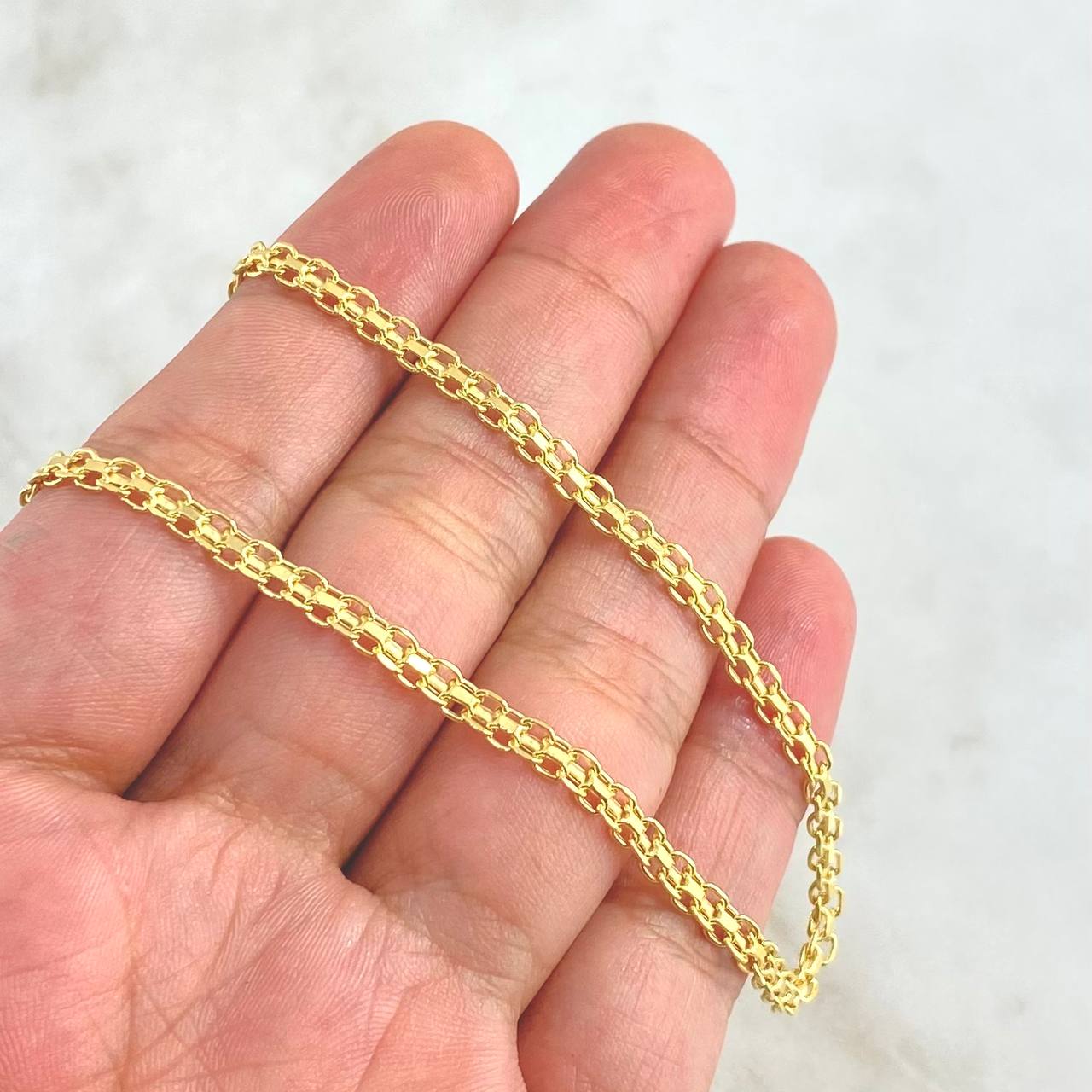 Cadena China 4.6gr / 19 3/4 in / 3.3mm Oro Amarillo +1 18K ©