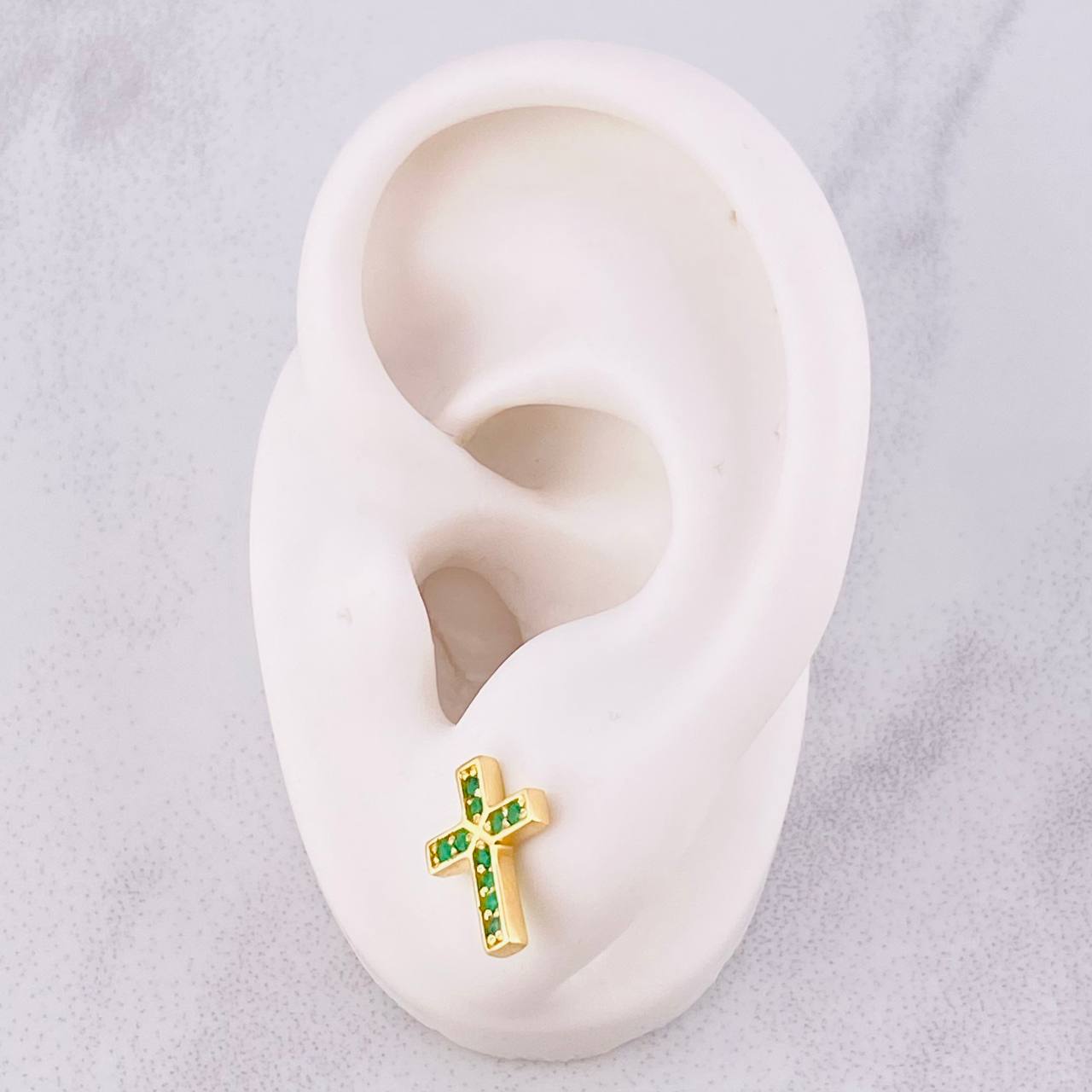 Topos Cruz Esmeraldas 32pts 2.1g / in / 11.9mm Oro Amarillo 18K