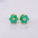 Topos Flor Seis Petalos Esmeraldas 45pts Diamantes 13pts 1.8g / in / 8mm Oro Amarillo 18K