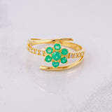 Anillo Flor Lineas Curvas Esmeraldas 28pts Diamantes 11pts 3.25g / T6 1/4 Oro Amarillo 18K