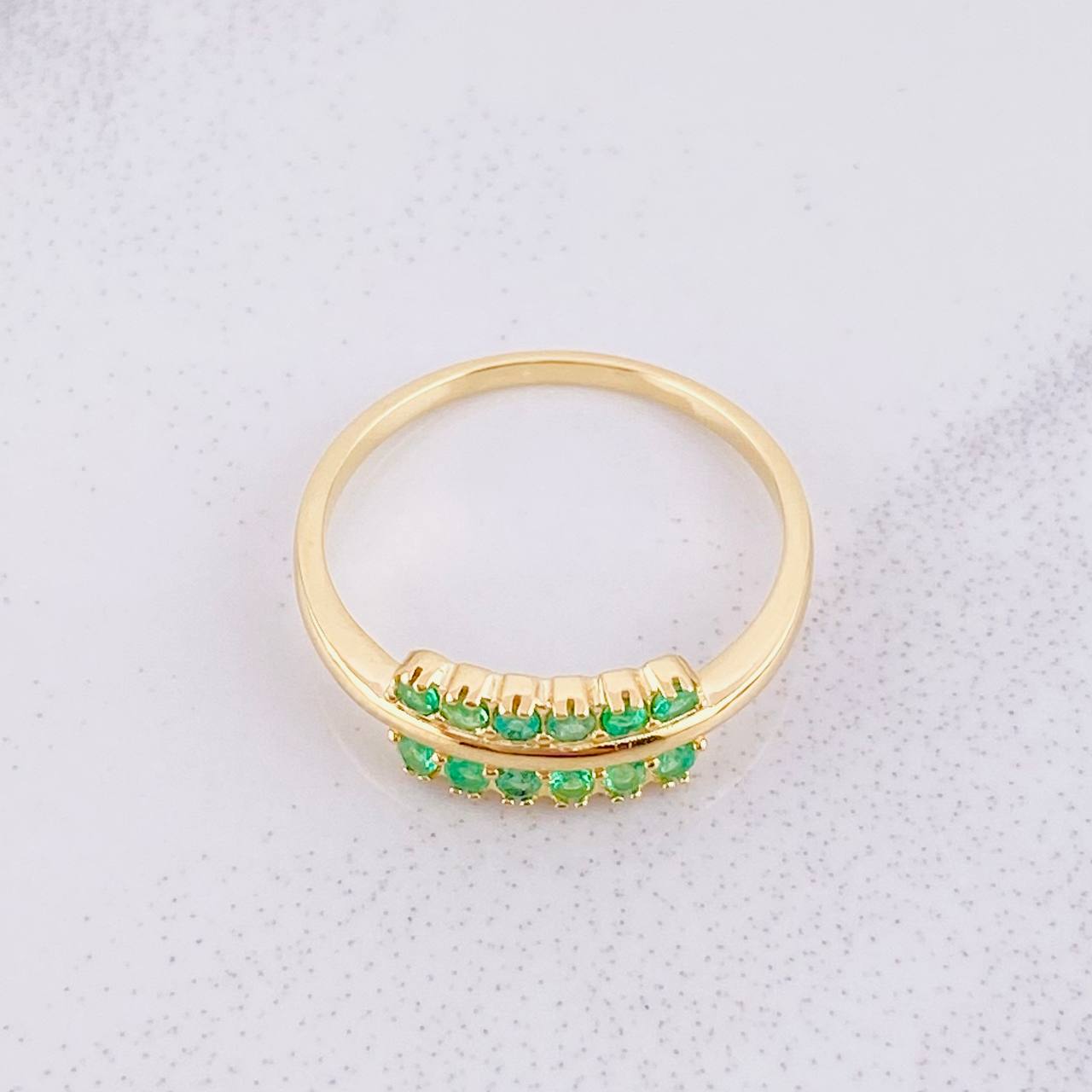 Double Line Ring Emeralds 37pts 2.6g / T7 1/4 Yellow Gold 18K
