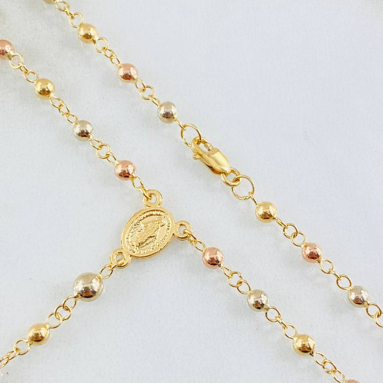 Miraculous Virgin Rosary 6.2gr / 19 3/4 in / Three 18K Golds *