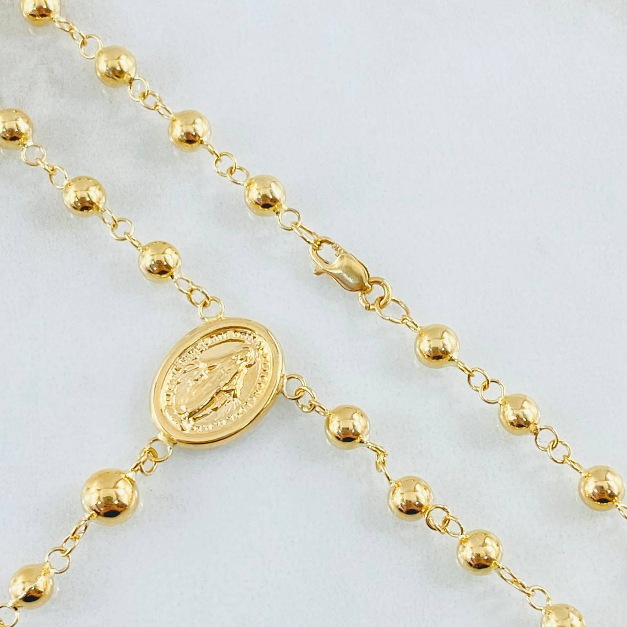 Miraculous Virgin Rosary 9.05gr / 21 3/4 in / 18K Gold