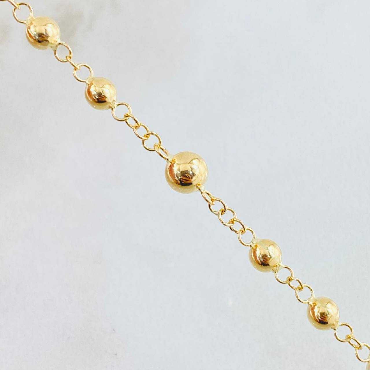 Miraculous Virgin Rosary 9.05gr / 21 3/4 in / 18K Gold