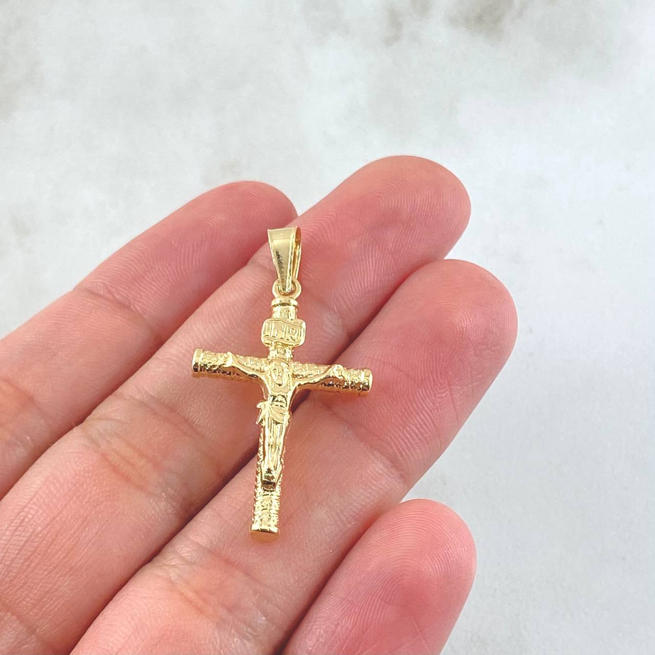 Dije Cruz Cristo 1.2gr / 1 1/2 in / Oro Amarillo 18K