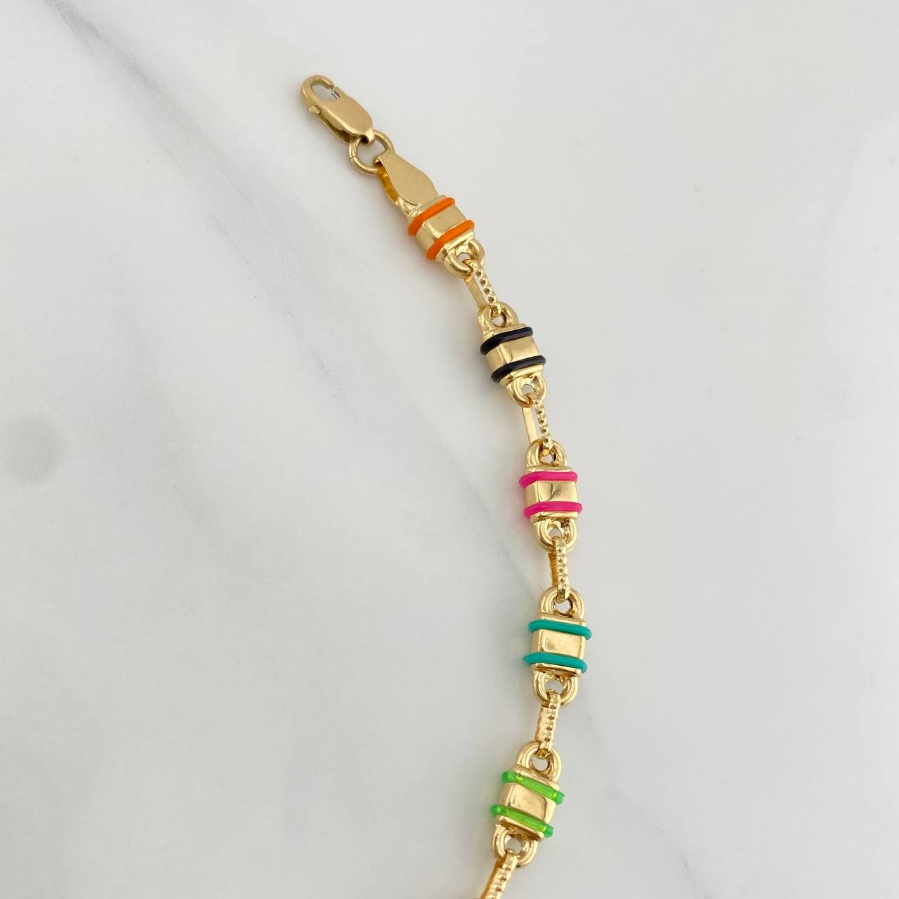 Rustic Barrel Anklet 6.5 g / 8 in / 5 mm 18K Yellow Gold