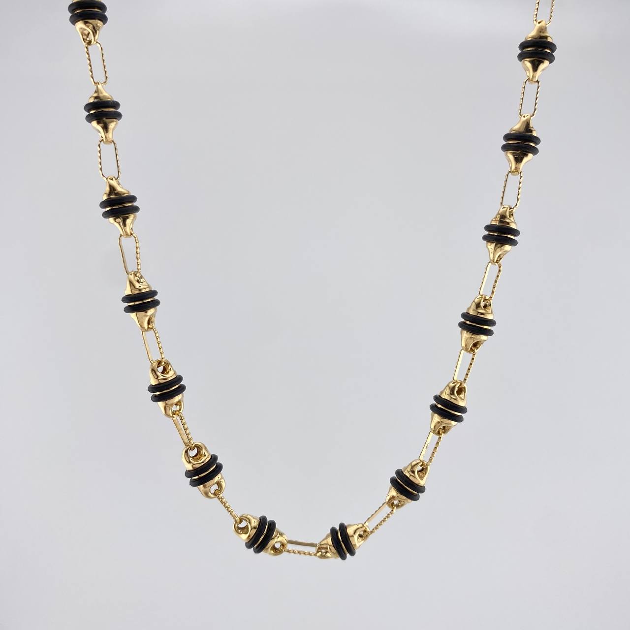 Rustic Barrel Chain 14.45 g / 24 1/2 in / 4.65 mm 18K Yellow Gold