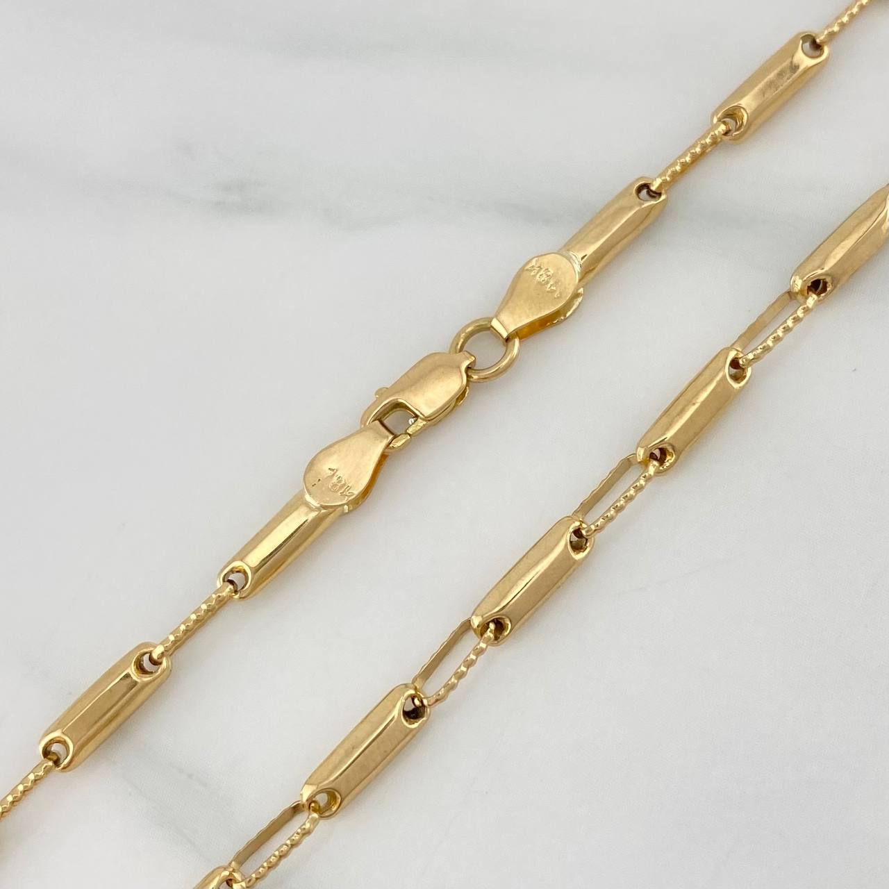 Rustic Rectangle Chain 9 g / 24 in / 2.6 mm 18K Yellow Gold