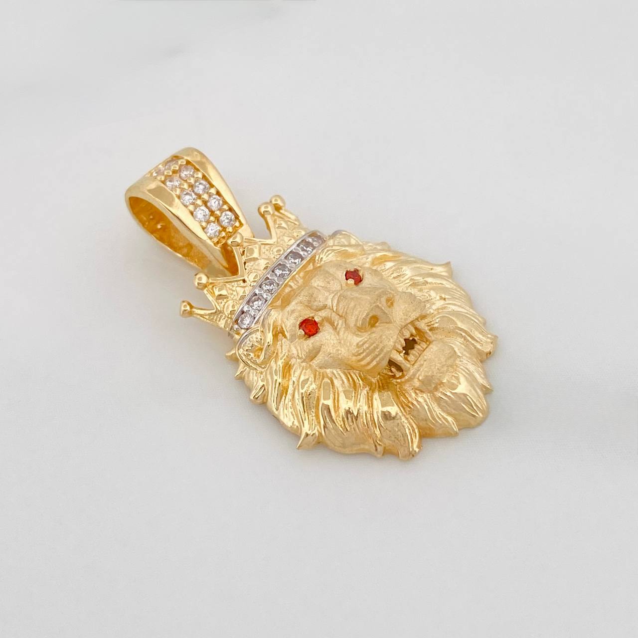 Dije León 3.7g / 1 in Dos Oros Amarillo Blanco 18K