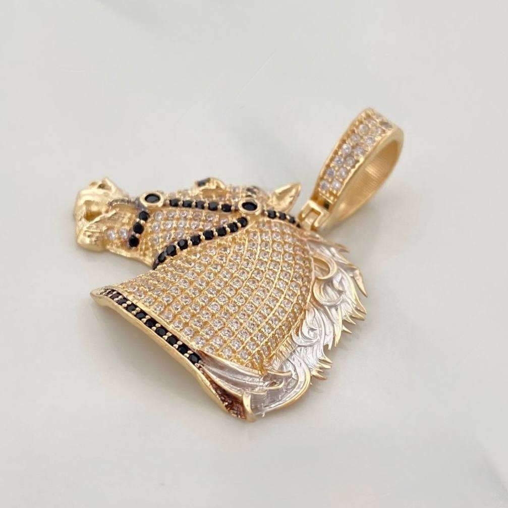 Pendant Horse 7.4g / 1 1/2 in Three Golds 18K
