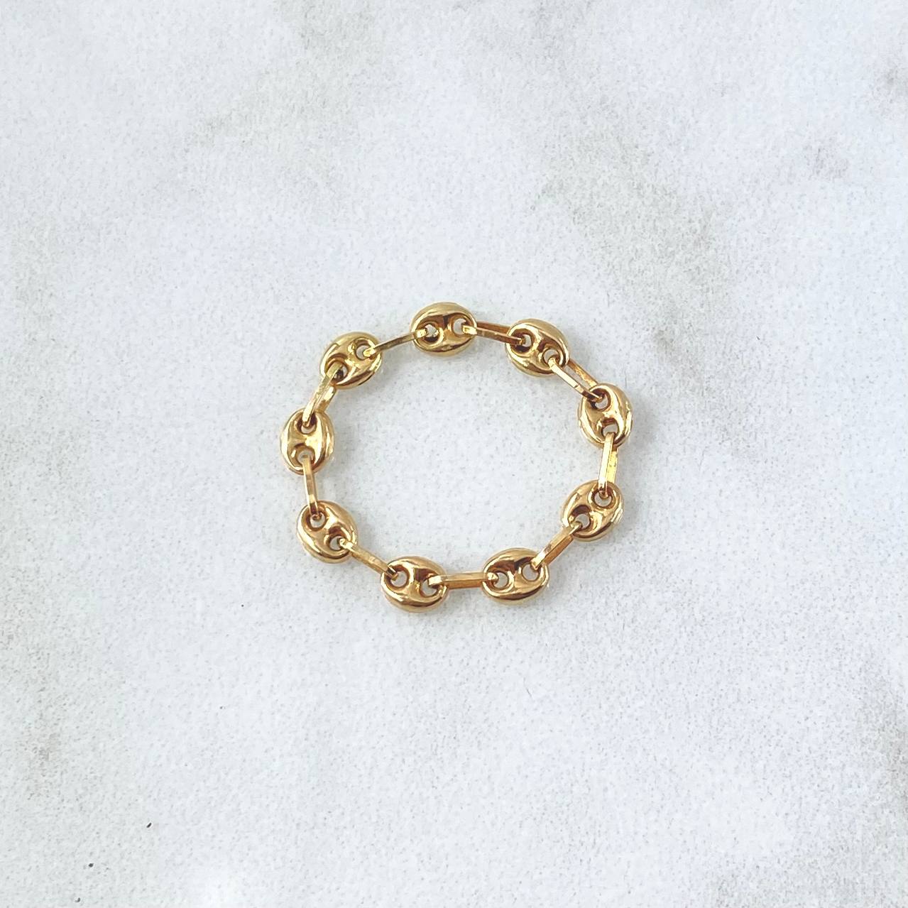 GC Ring 0.65gr / Size 5 3/4-6 3/4 / 18K Gold