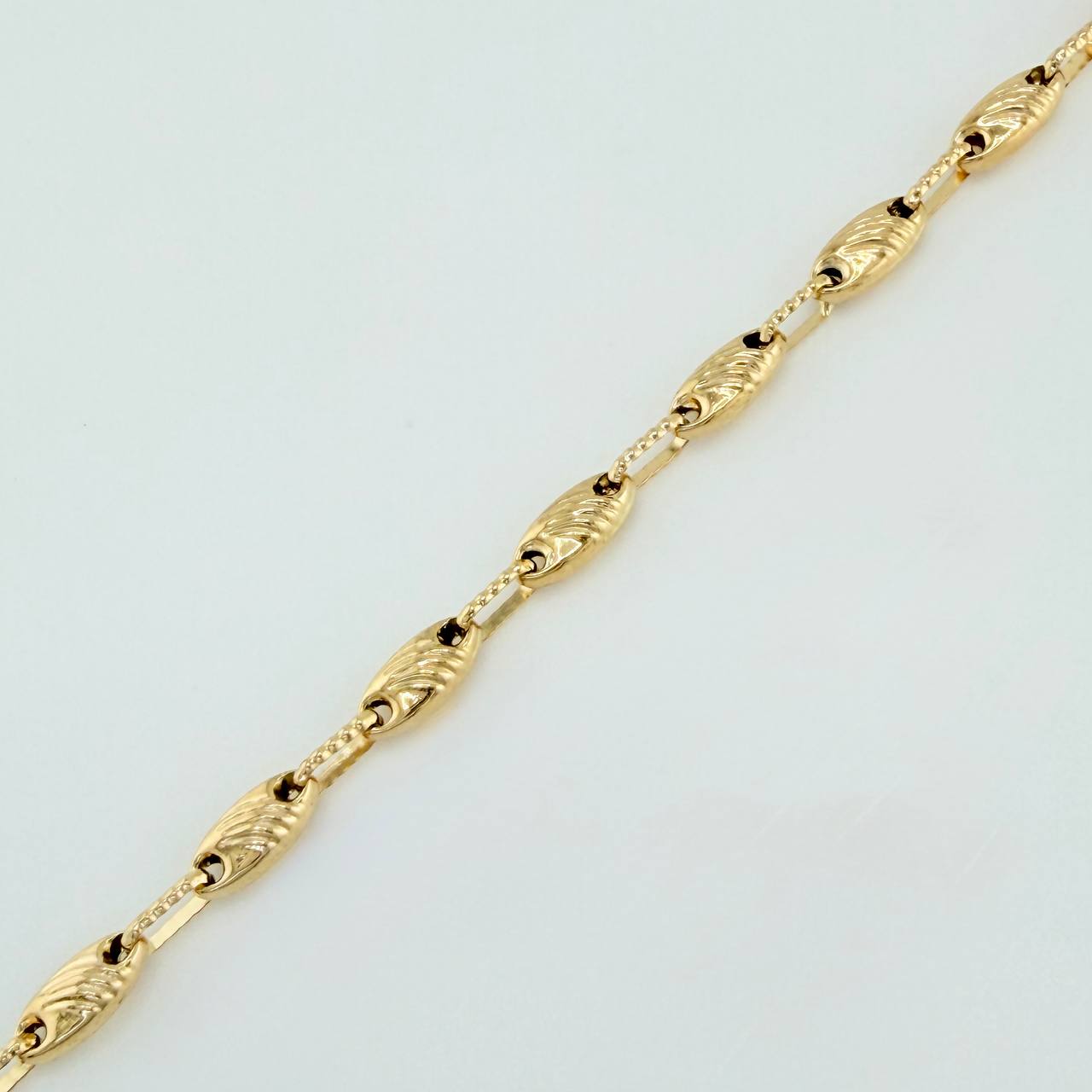 Pulso GC 4.35gr / 8 3/4 in / 3.35mm Oro Amarillo 18K &