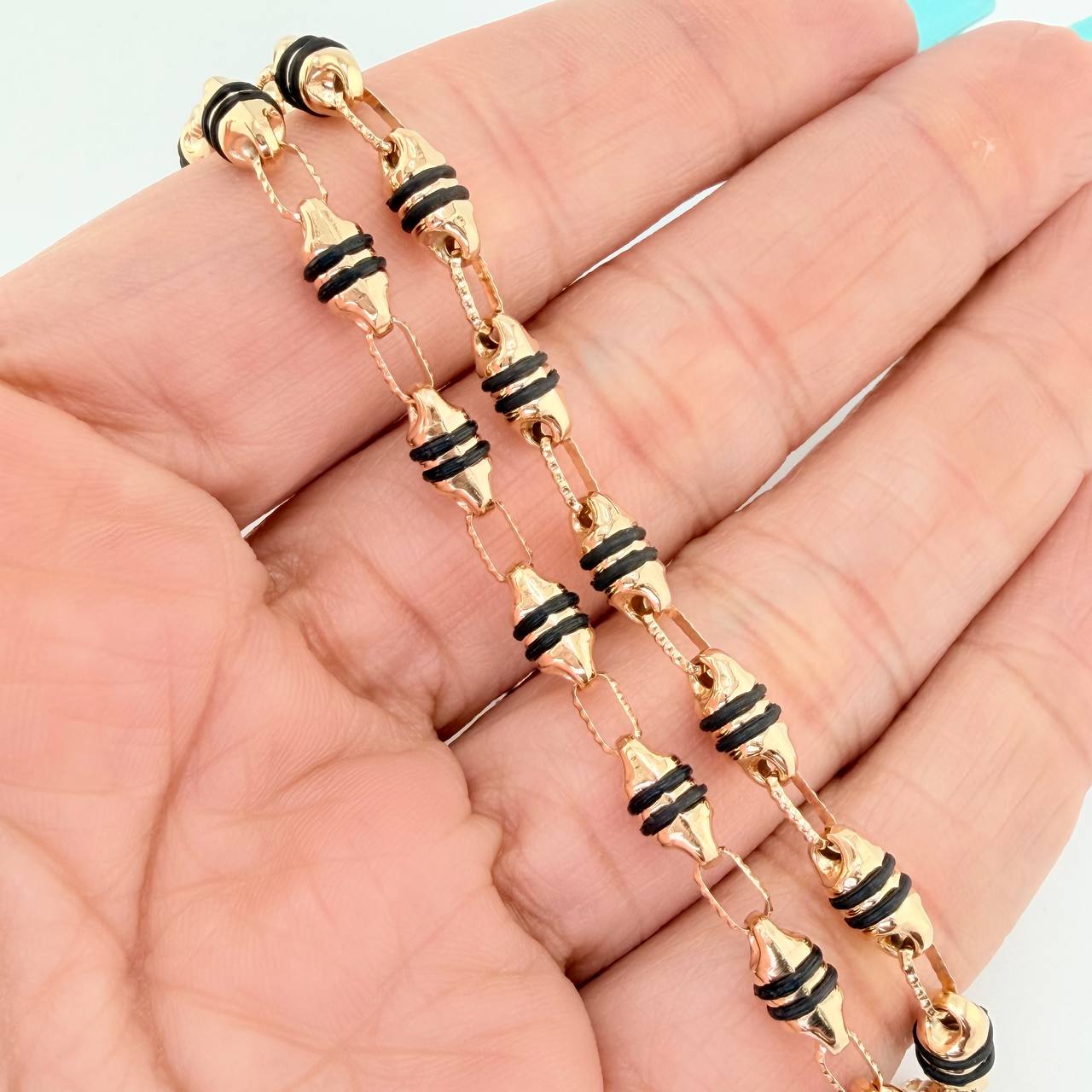 Rustic Barrel Chain 12.1 g / 20 1/2 in / 4.4 mm 18K Yellow Gold