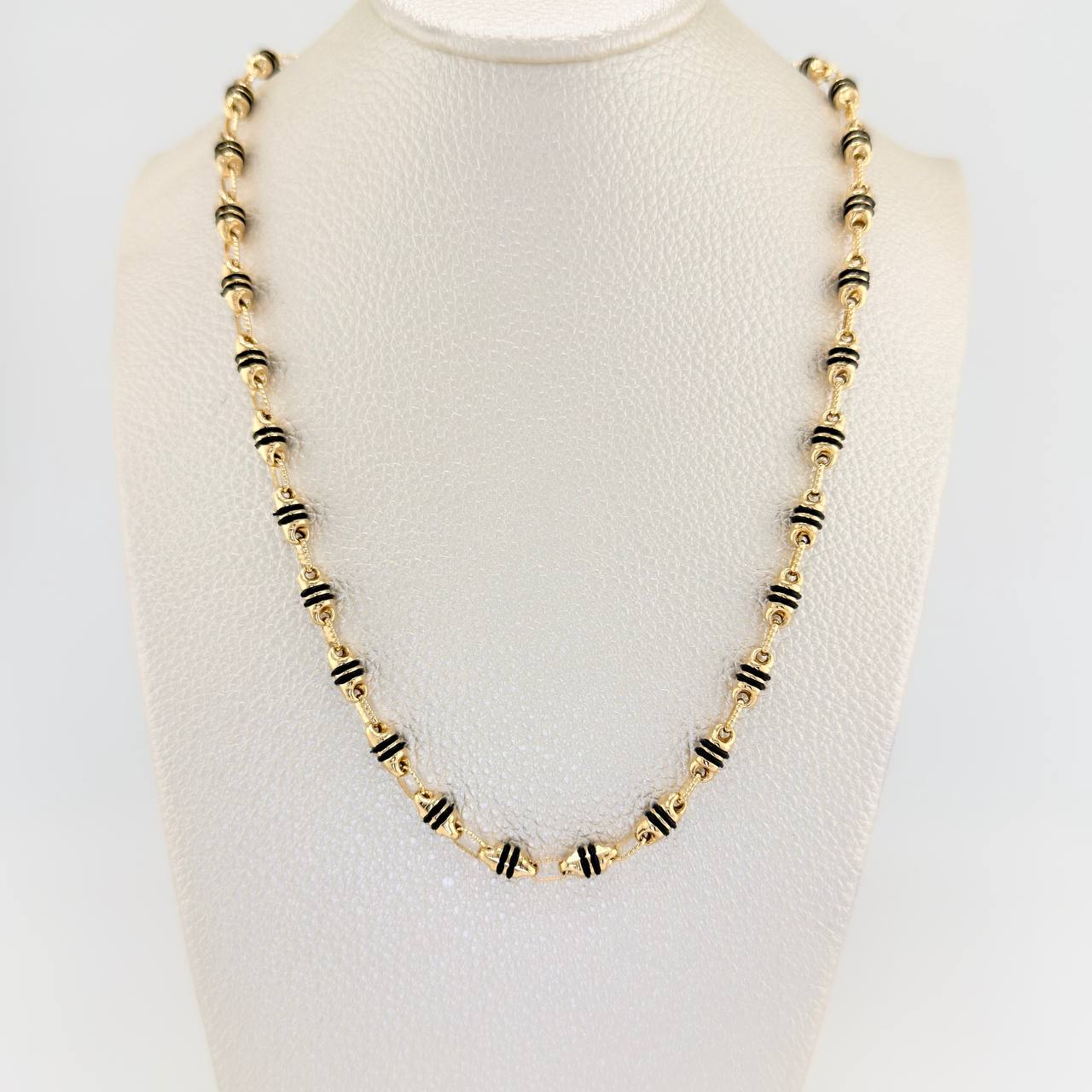 Cadena Rustico Barril 14.2gr / 24 1/2 in / 4.2mm Oro Amarillo 18K %