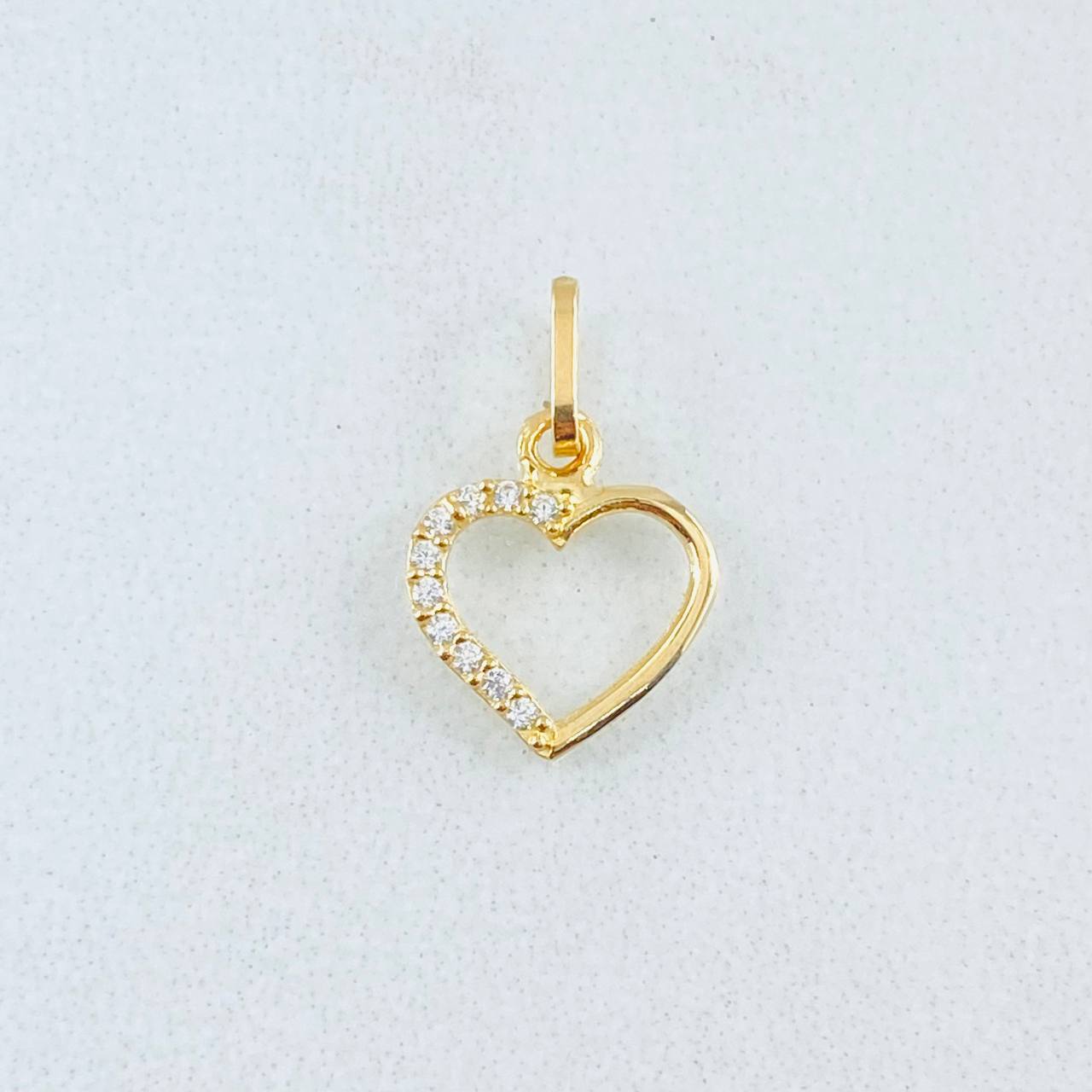Dije Silueta Corazón 0.3gr / 1/2 in / Oro Amarillo 18K