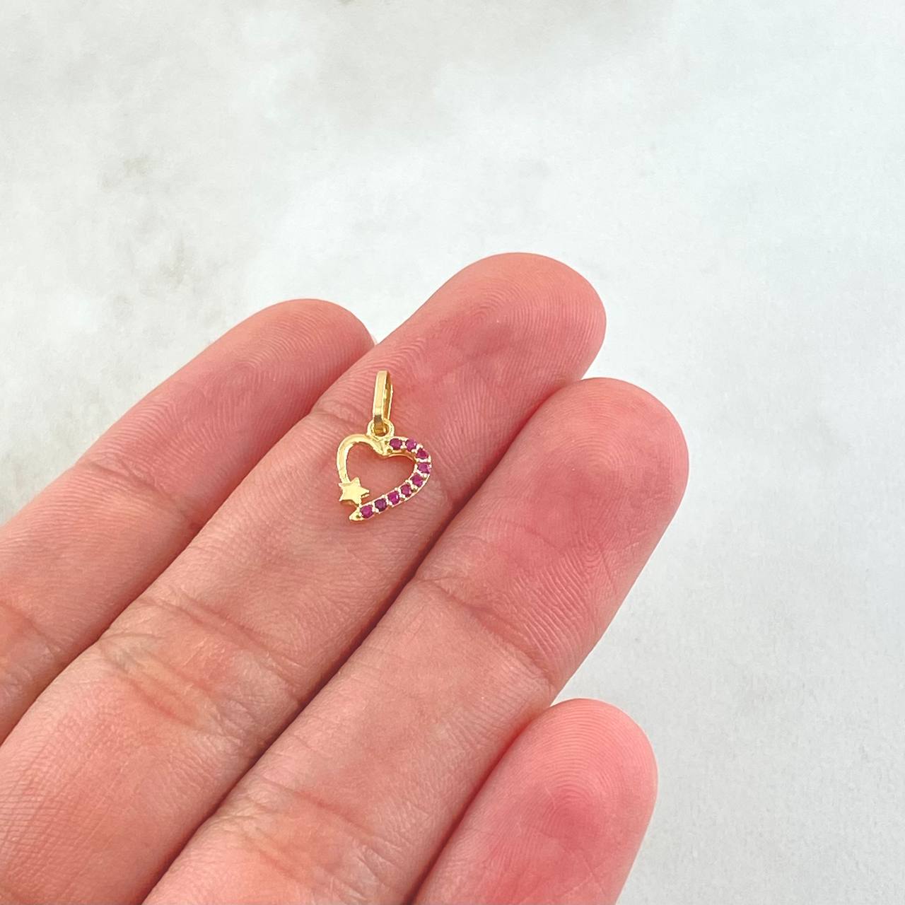 Dije Corazón Estrella 0.3gr / 1/2 in / Oro Amarillo 18K ©
