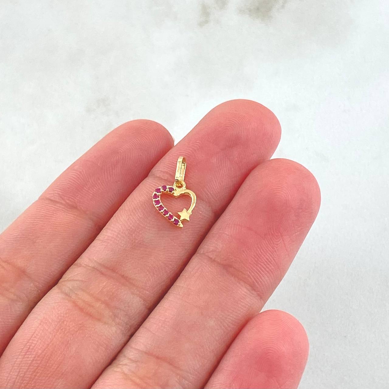 Dije Corazón Estrella 0.35gr / 1/2 in / Oro Amarillo 18K