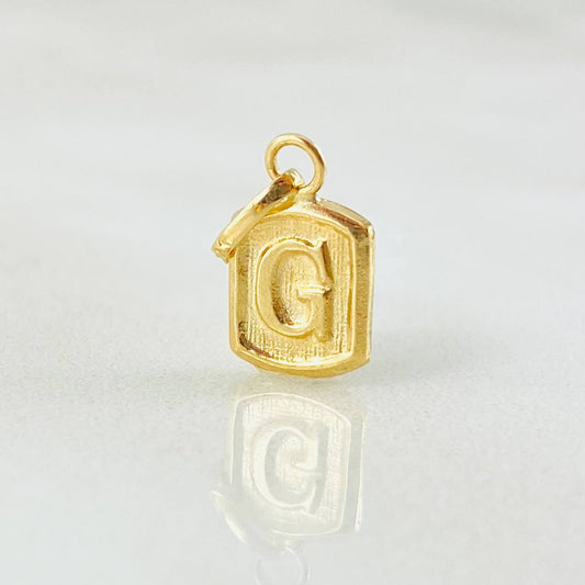 Dije Letra G 0.35gr / 1/2 in / Oro Amarillo 18K ©
